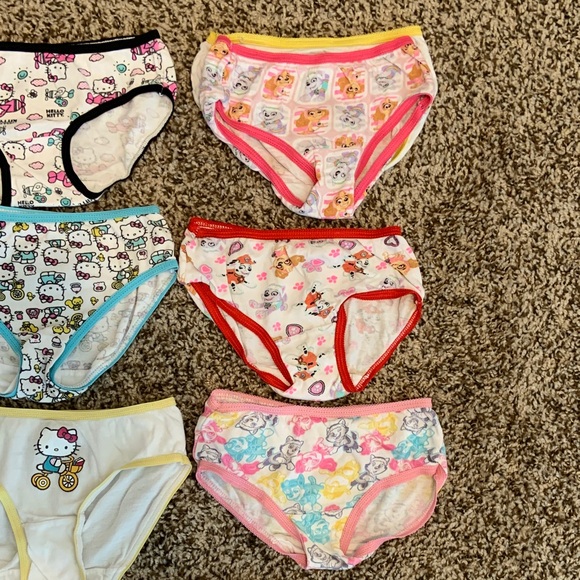 Colorful Kids Cartoon Underwear Set 14 items T4 - Picture 3 of 7